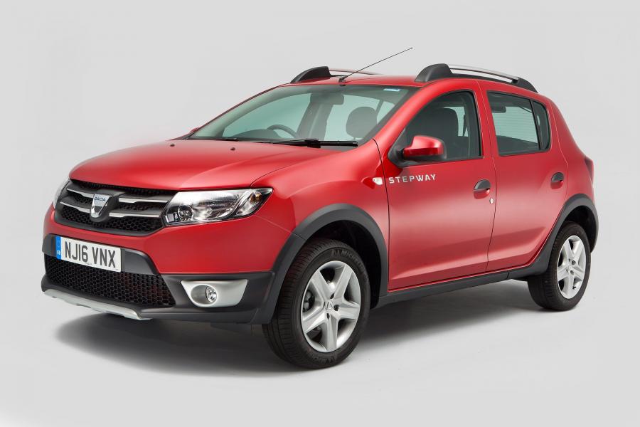  Dacia Sandero Stepway 2013 года  (UK) (фото 32 из 37)
